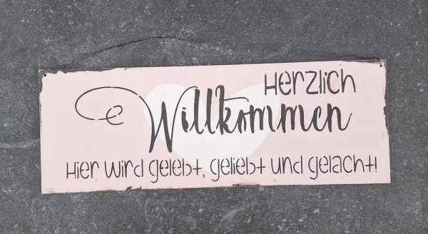 Holzschild Herzlich Willkommen rosa