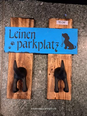 Leinenparkplatz blau